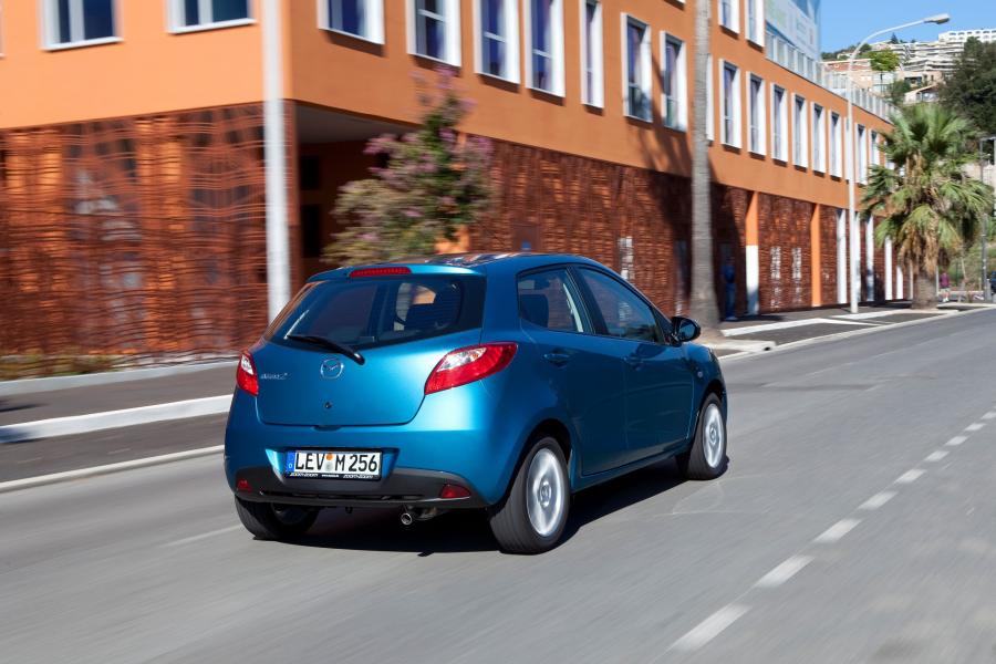  Mazda2 2010 года  (фото 68 из 183)